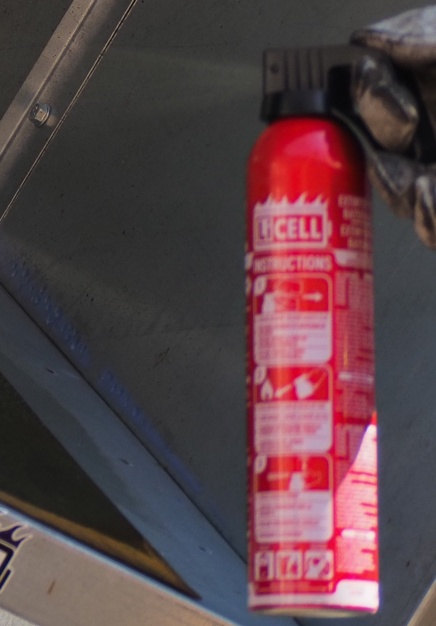 LITHIUM Battery Fire Extinguisher LiCELL - AA500 500ml AVD - - Sea-Fire